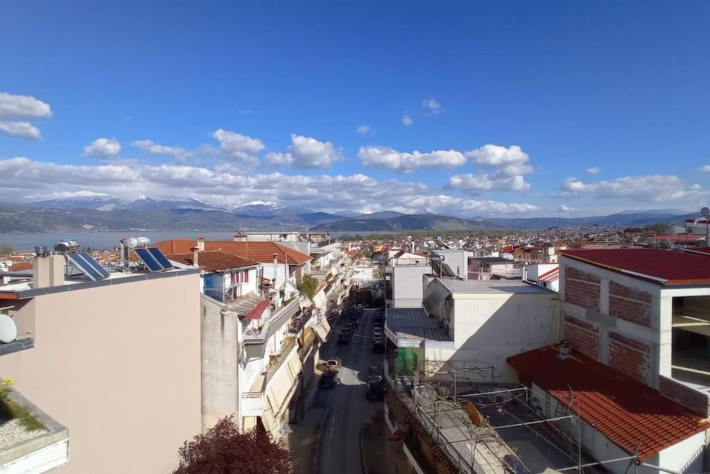 Διαμέρισμα Τριών Υπνοδωμάτιων. Ιωάννινα Εξωτερικό φωτογραφία